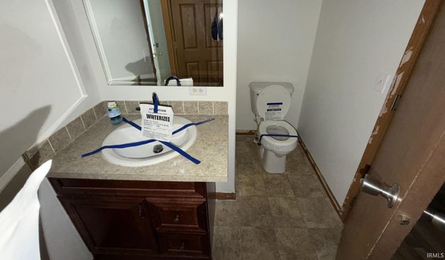 7505 N 1200 Road, Middlebury, IN 46540