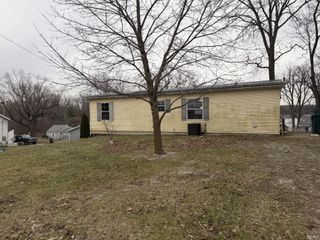 7505 N 1200 Road, Middlebury, IN 46540