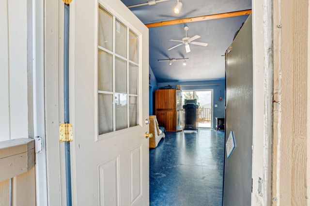 745 Applewood Road, Honeydew, CA 95545