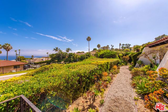 3636 Malibu Country Drive, Malibu, CA 90265
