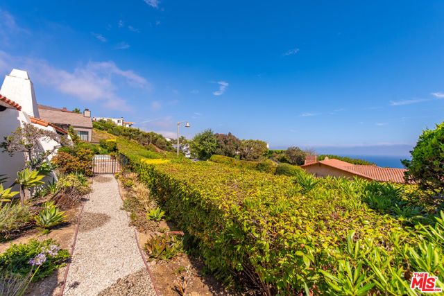 3636 Malibu Country Drive, Malibu, CA 90265