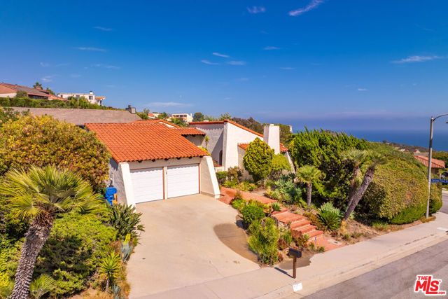 3636 Malibu Country Drive, Malibu, CA 90265