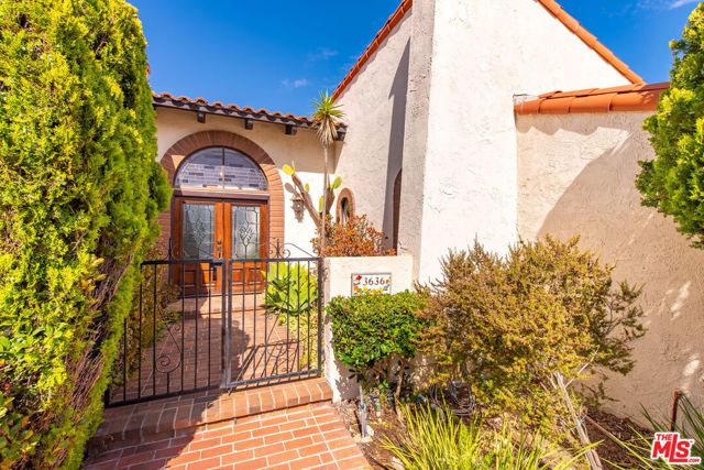 3636 Malibu Country Drive, Malibu, CA 90265