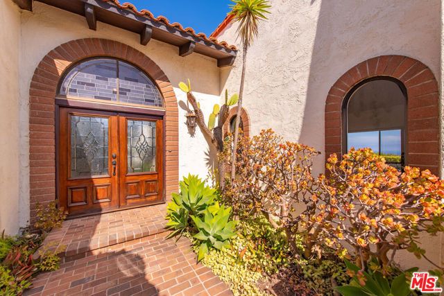 3636 Malibu Country Drive, Malibu, CA 90265