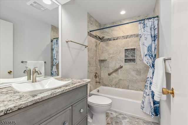 71 Sliker Road, Lebanon Twp., NJ 08826