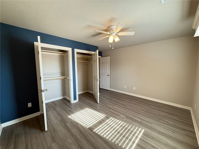 1808 Lancaster Drive, Springdale, AR 72762