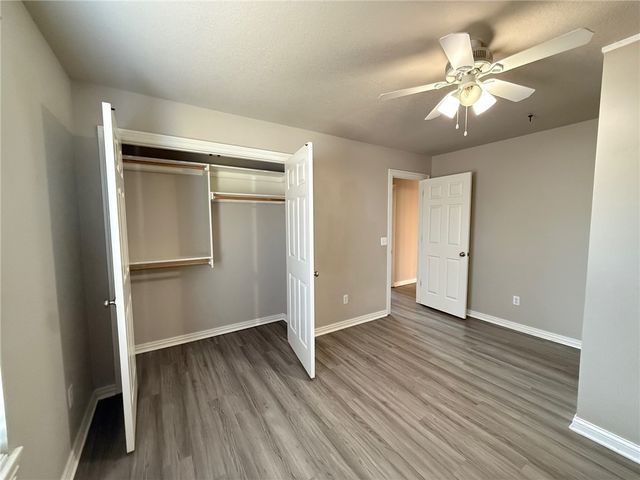 1808 Lancaster Drive, Springdale, AR 72762