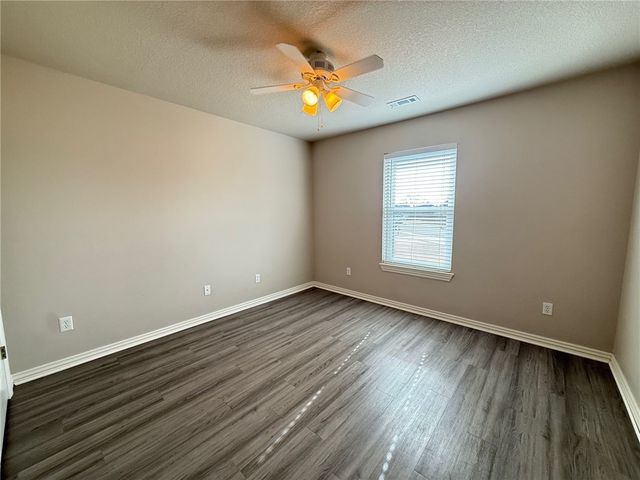 1808 Lancaster Drive, Springdale, AR 72762