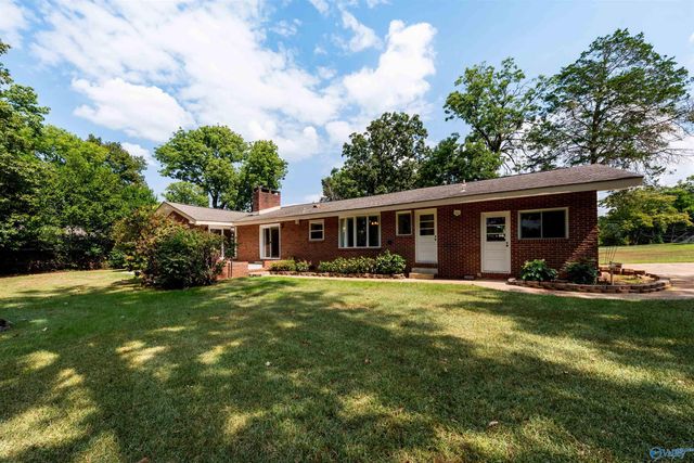 5808 Lenlock Circle SE, Huntsville, AL 35802