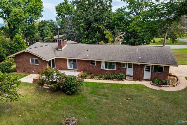 5808 Lenlock Circle SE, Huntsville, AL 35802