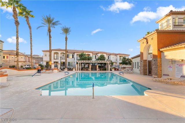 1525 Spiced Wine Avenue 25102, Henderson, NV 89074