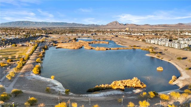 1525 Spiced Wine Avenue 25102, Henderson, NV 89074