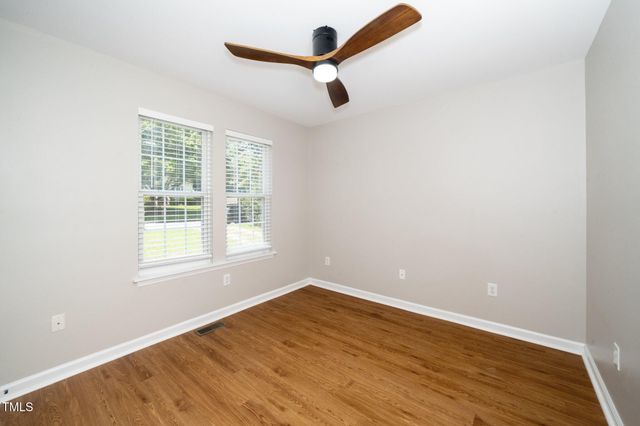 725 E Maple Lane, Fuquay Varina, NC 27526
