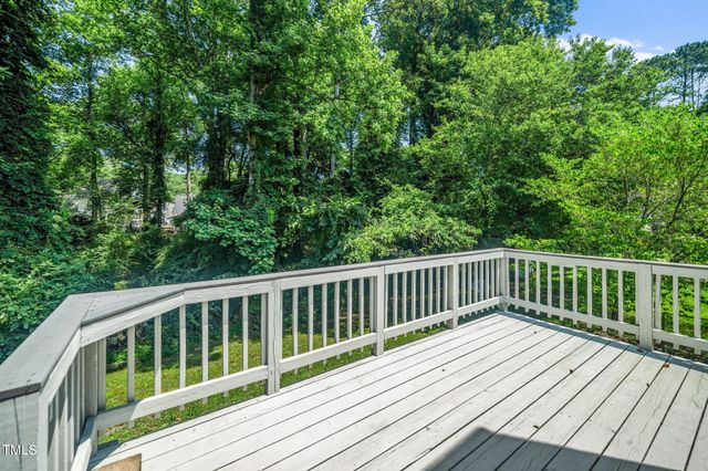 725 E Maple Lane, Fuquay Varina, NC 27526