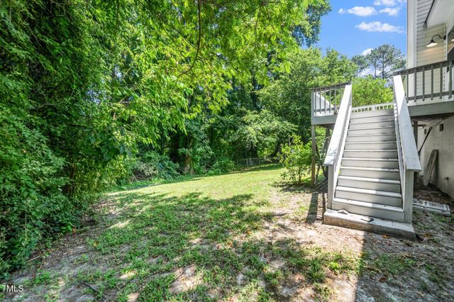 725 E Maple Lane, Fuquay Varina, NC 27526