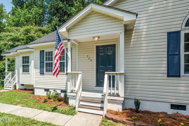 725 E Maple Lane, Fuquay Varina, NC 27526