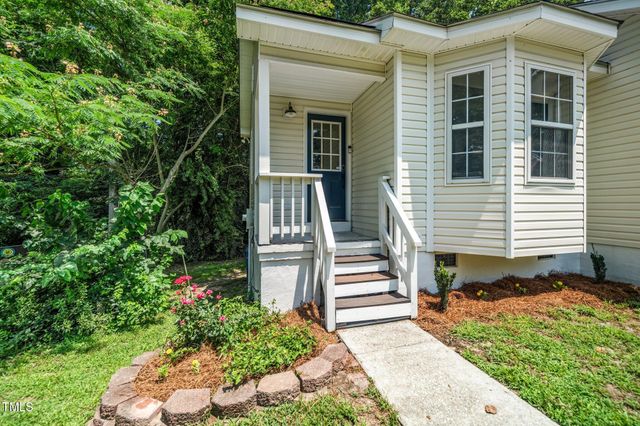 725 E Maple Lane, Fuquay Varina, NC 27526