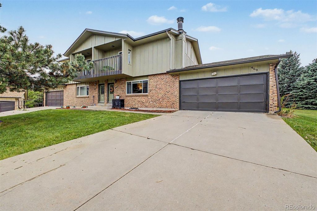 969 Welch Court, Golden, CO 80401