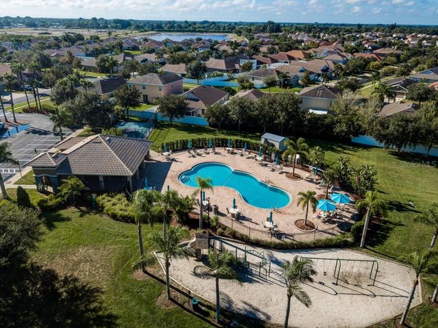 444 YORK DALE DRIVE, Ruskin, FL 33570