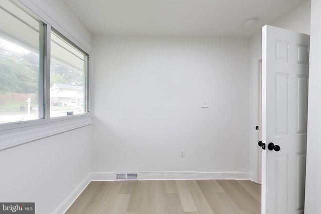 8107 ALLENDALE DR, Landover, MD 20785