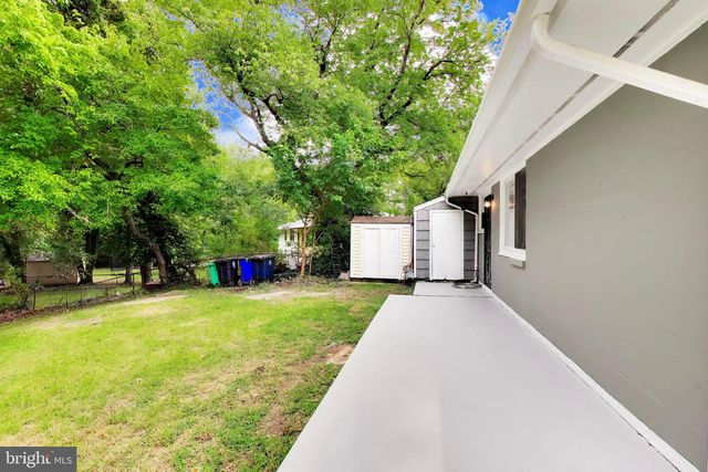 8107 ALLENDALE DR, Landover, MD 20785