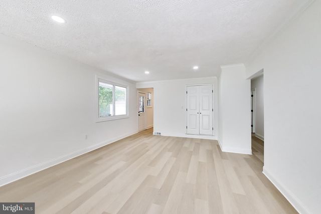 8107 ALLENDALE DR, Landover, MD 20785