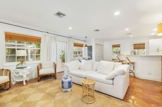 332 PILGRIM Road, West Palm Beach, FL 33405