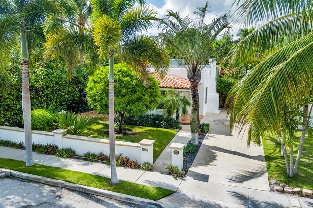 332 PILGRIM Road, West Palm Beach, FL 33405