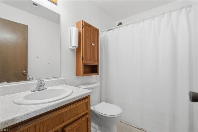 1713 Gray Slate CT, Virginia Beach, VA 23456