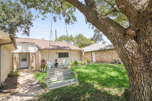 15814 Fox Springs Drive, Houston, TX 77084