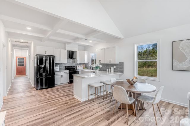 2016 Willis Road, Shelby, NC 28152