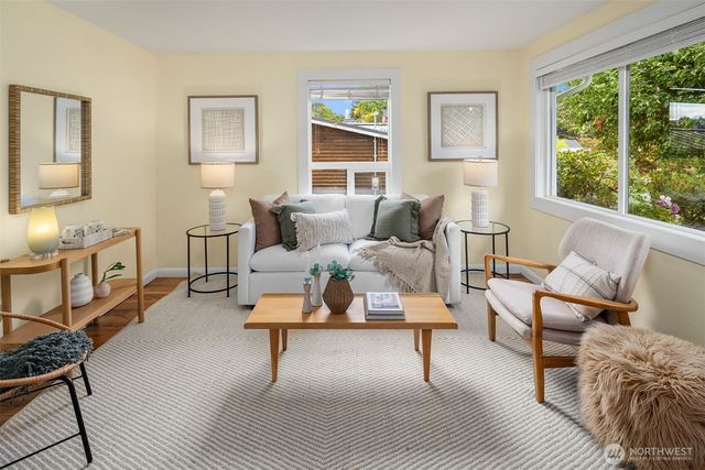4719 S Pearl Street, Seattle, WA 98118