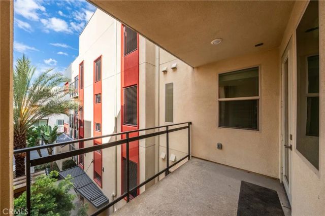 202 Tribeca, Irvine, CA 92612