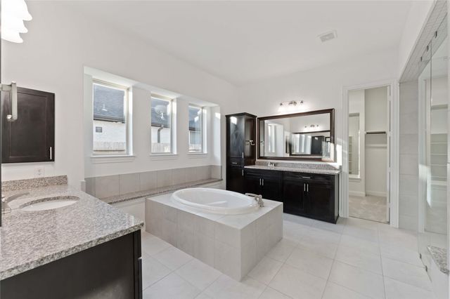 1029 Bat Hawk Court, Conroe, TX 77385