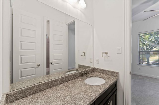 1029 Bat Hawk Court, Conroe, TX 77385