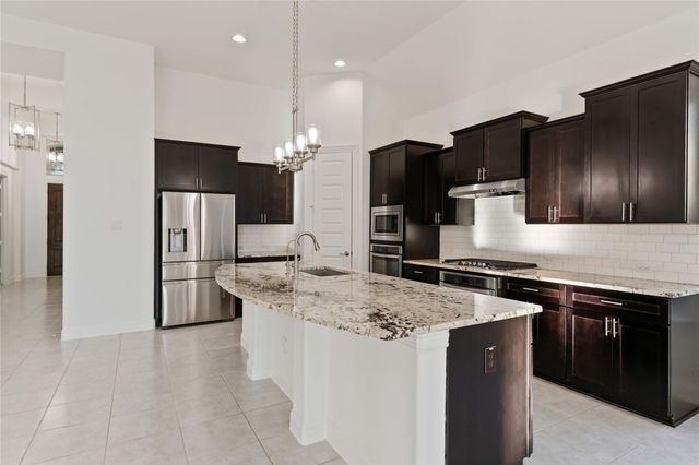 1029 Bat Hawk Court, Conroe, TX 77385