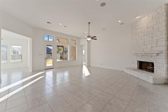 1029 Bat Hawk Court, Conroe, TX 77385