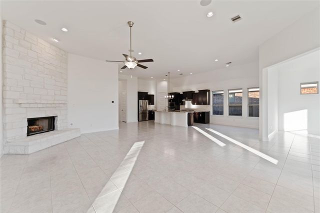 1029 Bat Hawk Court, Conroe, TX 77385