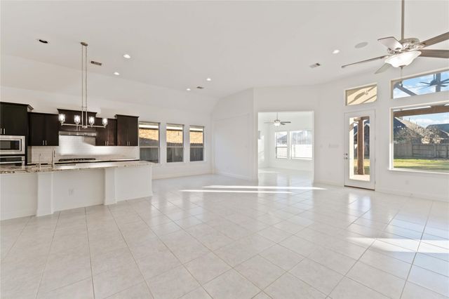 1029 Bat Hawk Court, Conroe, TX 77385