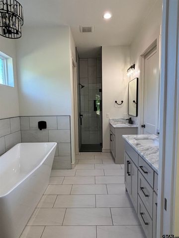 238 Serenity Dr, Bullard, TX 75757