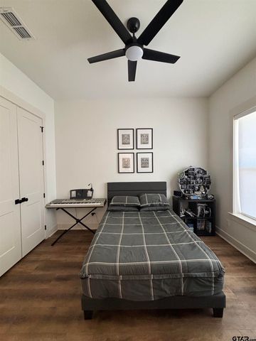 238 Serenity Dr, Bullard, TX 75757