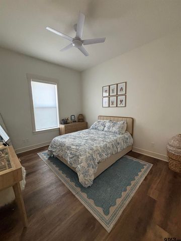 238 Serenity Dr, Bullard, TX 75757