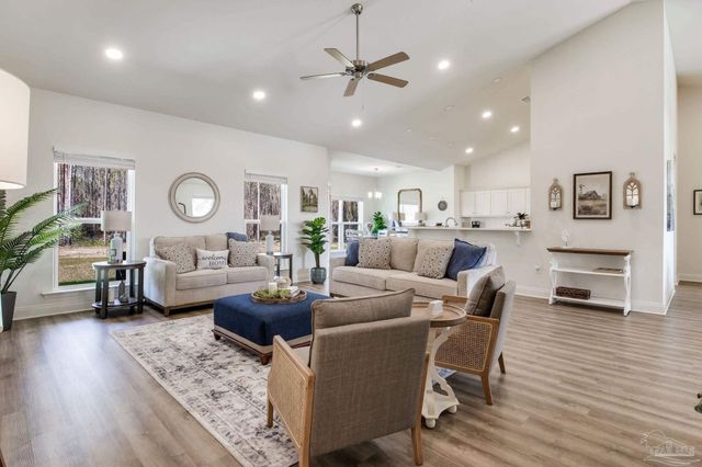 4348 Russell Elliott Rd, Jay, FL 32565
