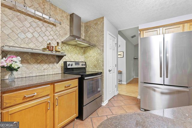 102 Belvedere Lane, Peachtree City, GA 30269