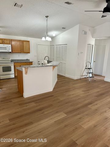 1184 Sapphire Street SE, Palm Bay, FL 32909