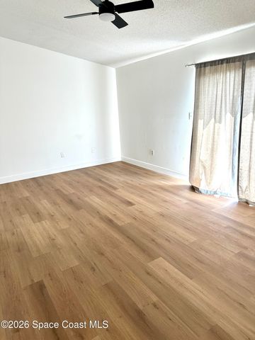 1184 Sapphire Street SE, Palm Bay, FL 32909