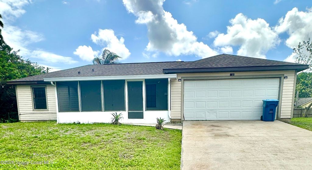 1184 Sapphire Street SE, Palm Bay, FL 32909