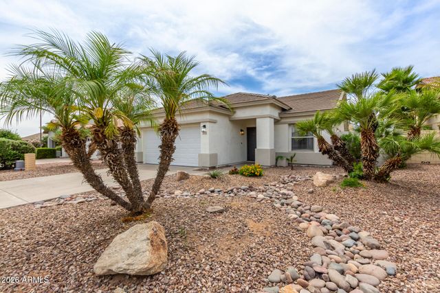 3674 S JOSHUA TREE Lane, Gilbert, AZ 85297