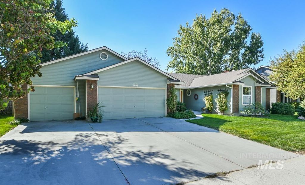 11805 W Hickory Dr, Boise, ID 83713 photo 2