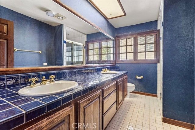 24840 Wooded Vista, West Hills (los Angeles), CA 91307